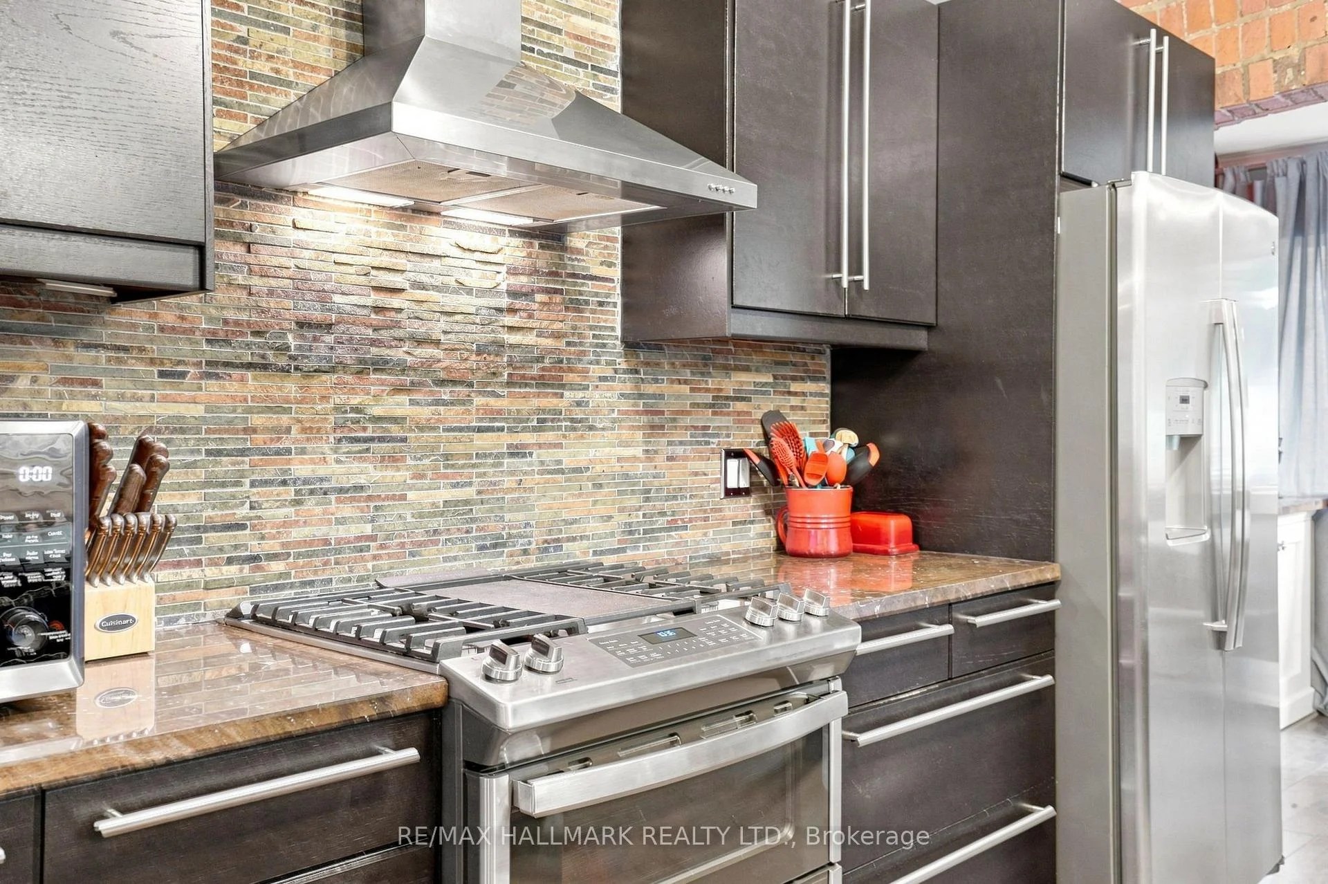 Photo 8 of 1 Glenmount Park Road, Toronto, East End-Danforth — HOMEH