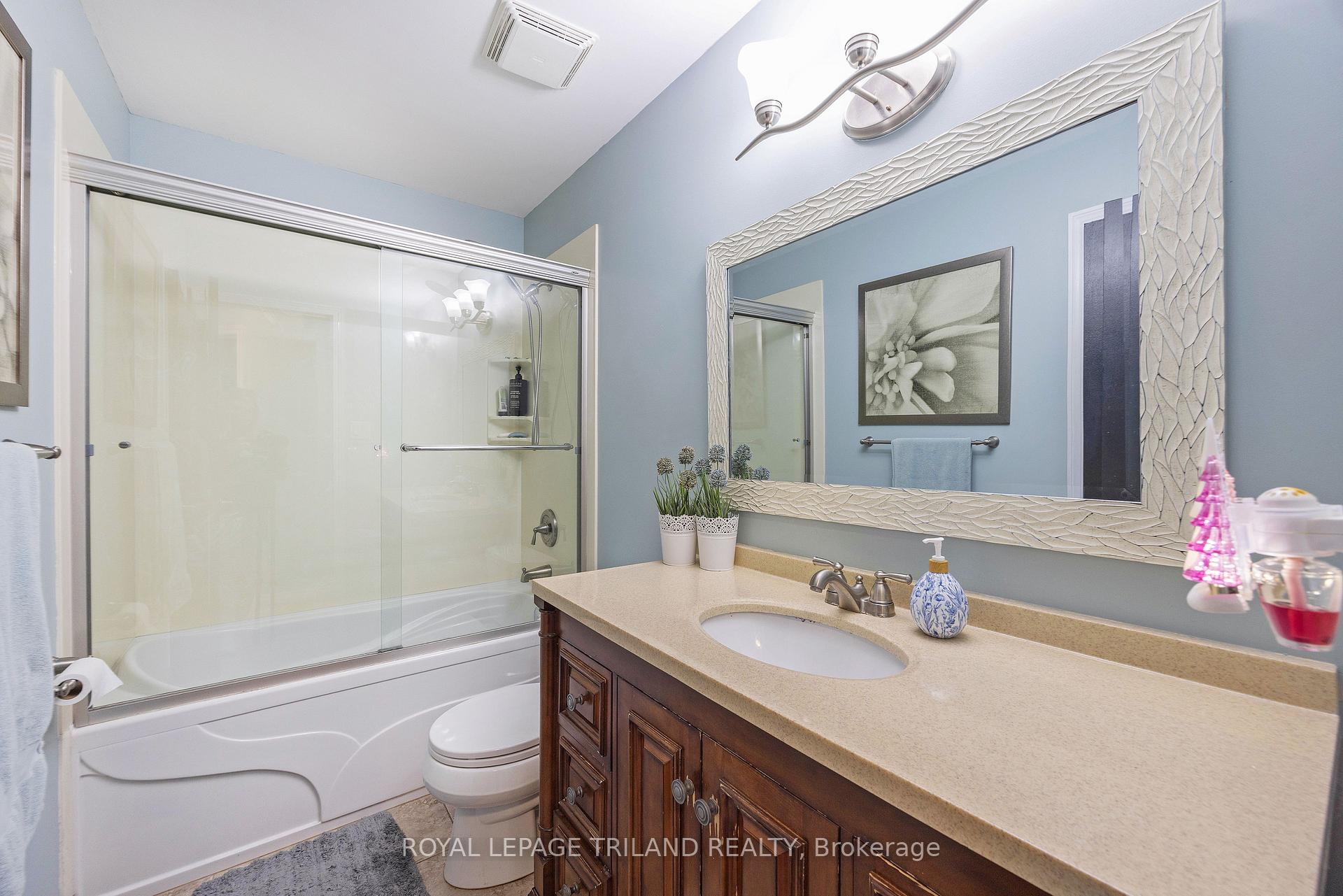 Photo 18 of 252 Josselyn Drive, London, South X — HOMEH
