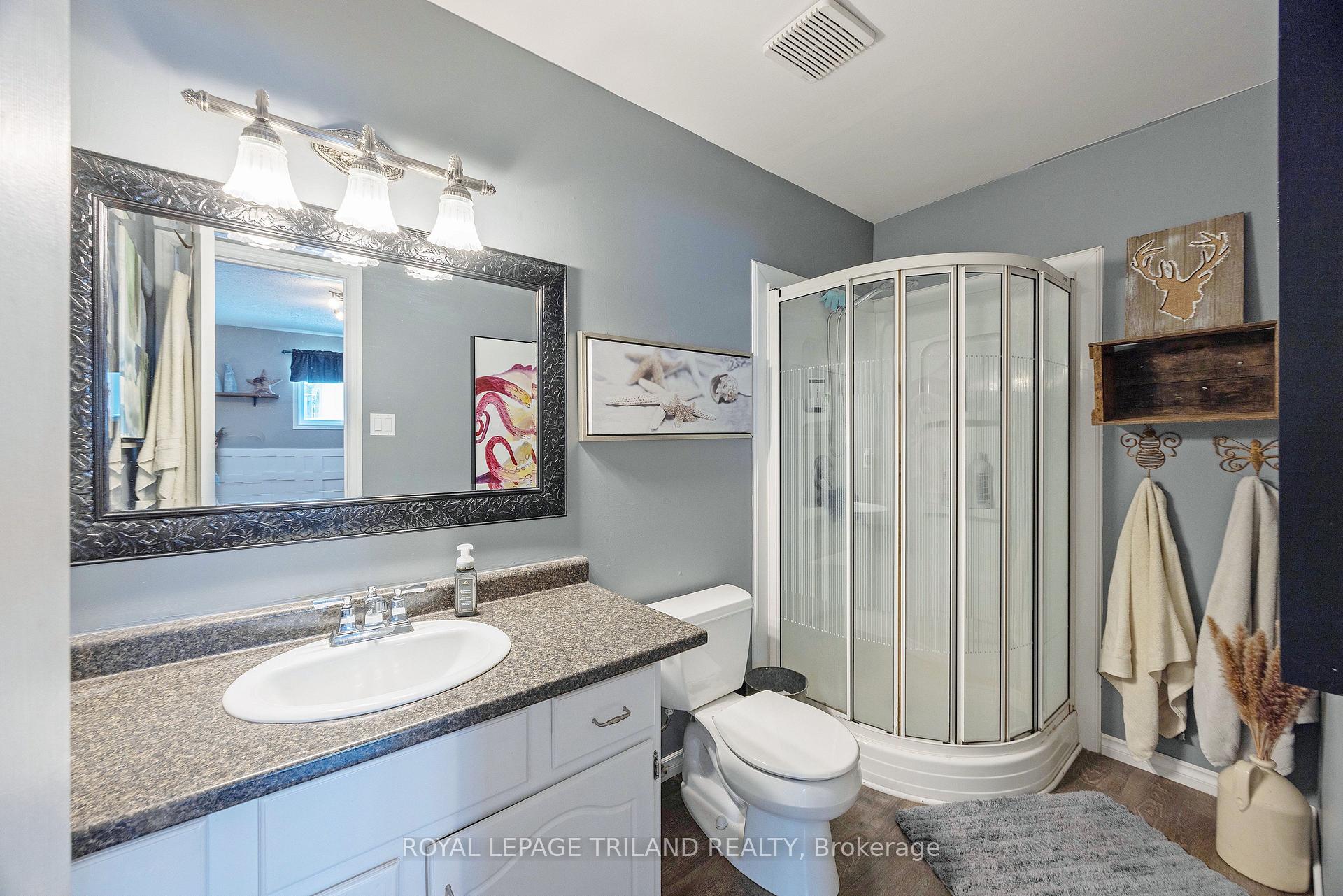 Photo 24 of 252 Josselyn Drive, London, South X — HOMEH