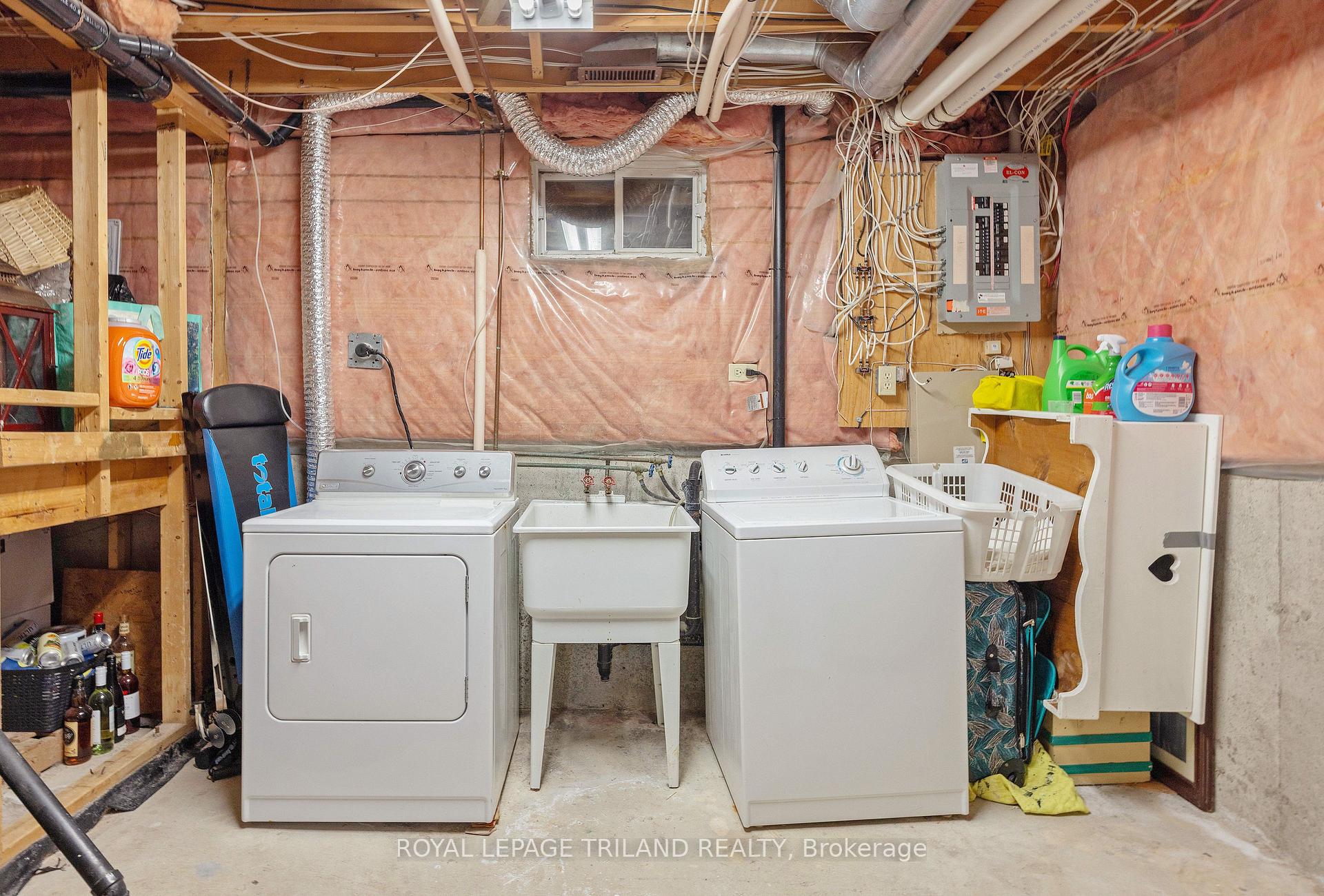 Photo 27 of 252 Josselyn Drive, London, South X — HOMEH
