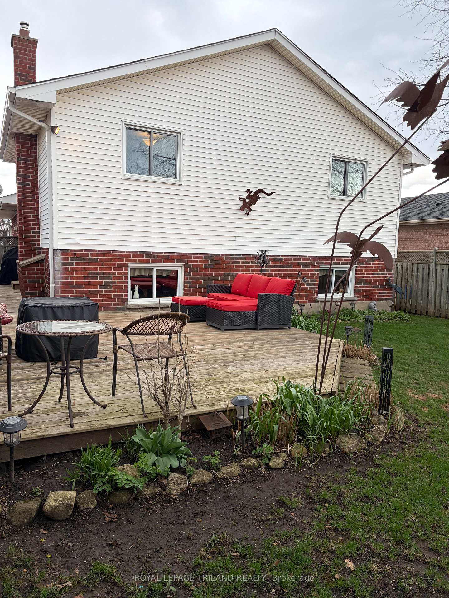 Photo 31 of 252 Josselyn Drive, London, South X — HOMEH