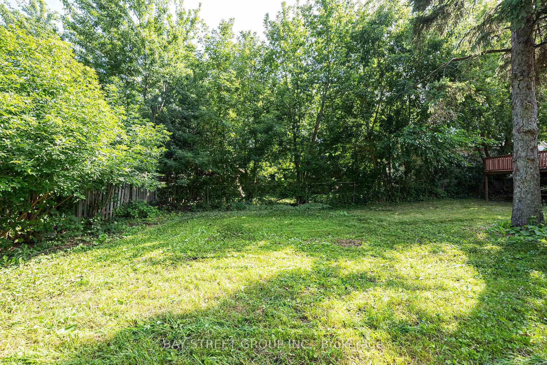 Photo 7 of 52 Glen Cameron Road, Markham, Thornhill — HOMEH