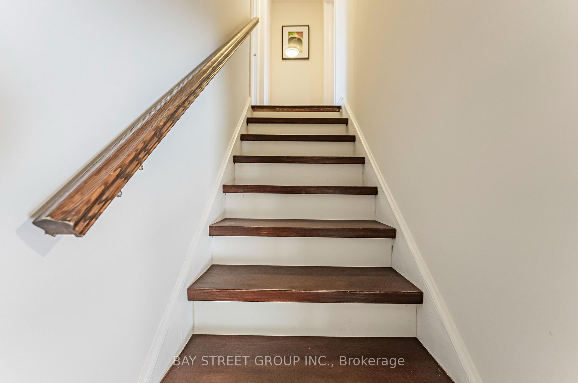 Photo 17 of 52 Glen Cameron Road, Markham, Thornhill — HOMEH