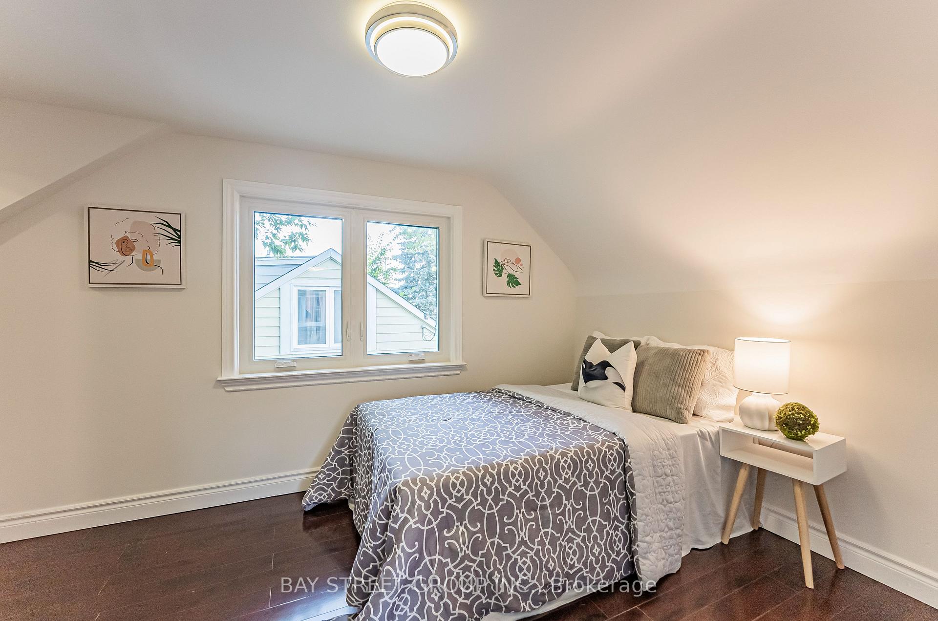 Photo 18 of 52 Glen Cameron Road, Markham, Thornhill — HOMEH