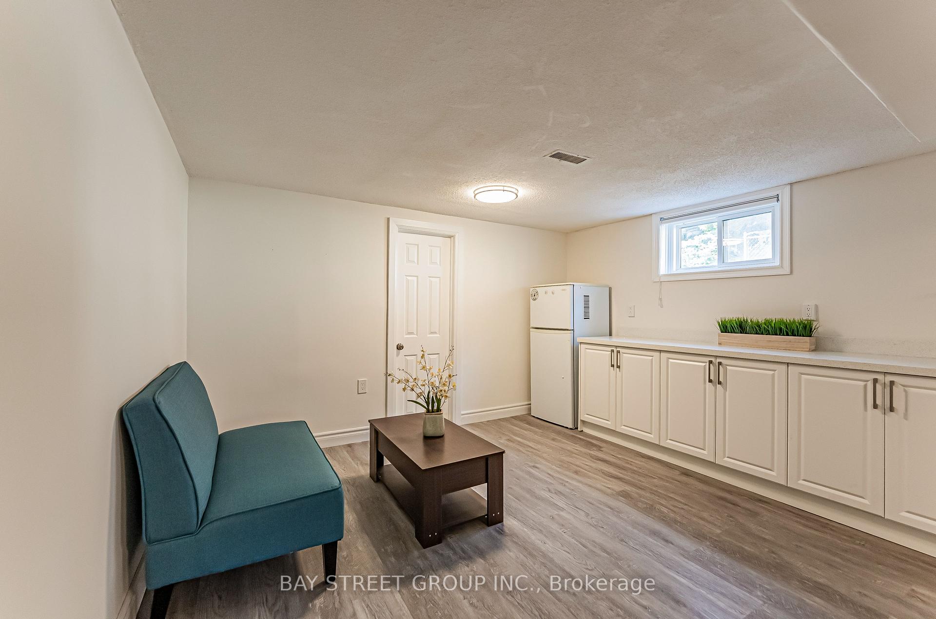 Photo 27 of 52 Glen Cameron Road, Markham, Thornhill — HOMEH