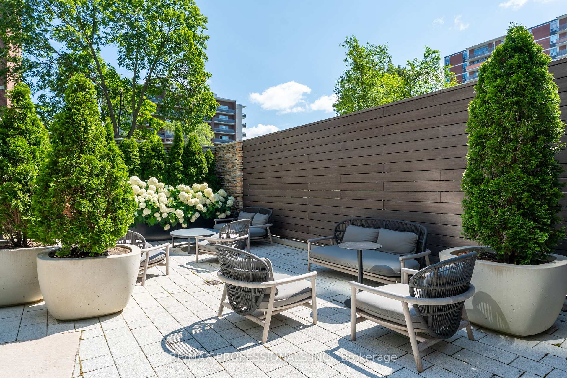 Photo 30 of Unit 816, 21 Park Street E, Mississauga, Port Credit — HOMEH