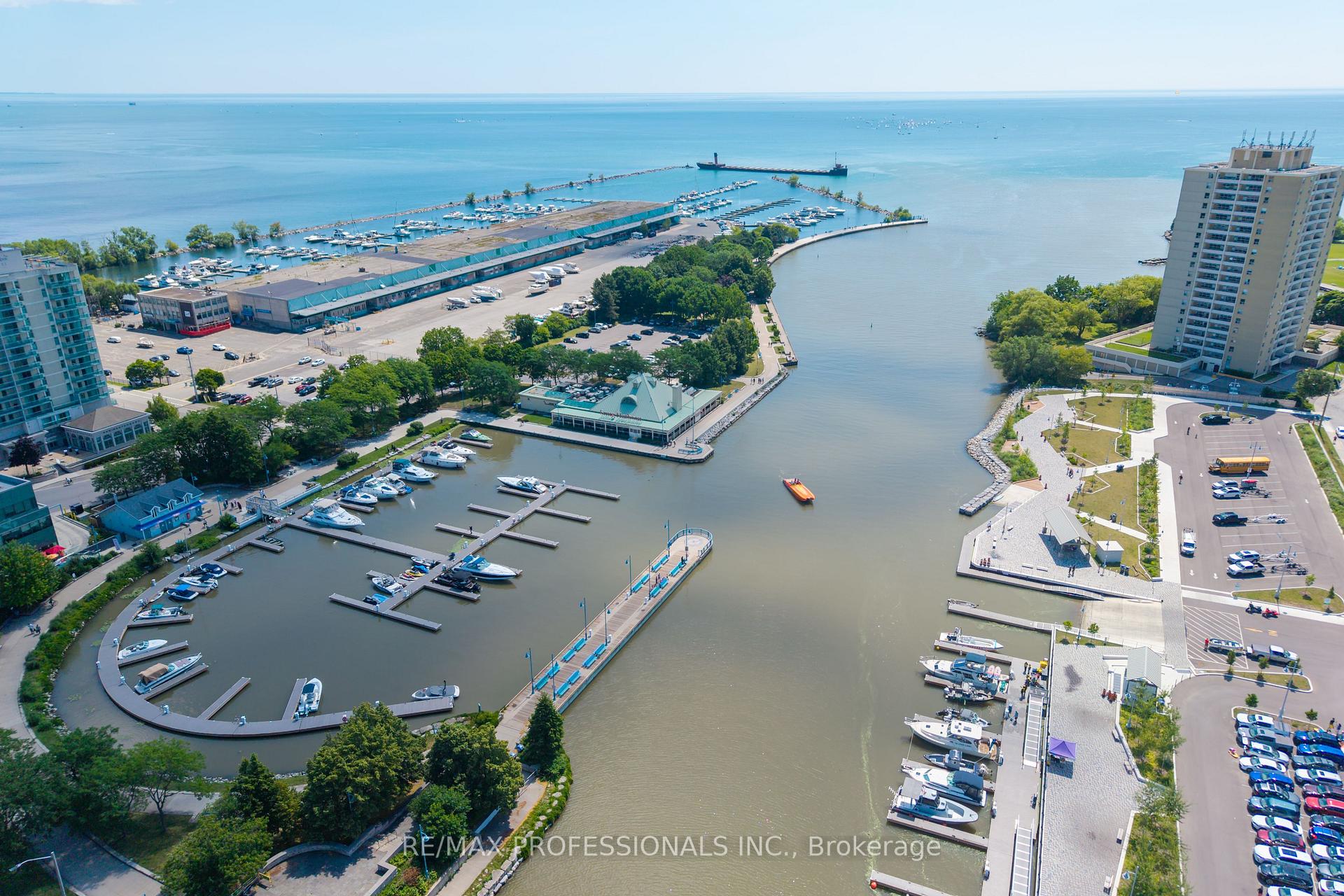 Photo 42 of Unit 816, 21 Park Street E, Mississauga, Port Credit — HOMEH