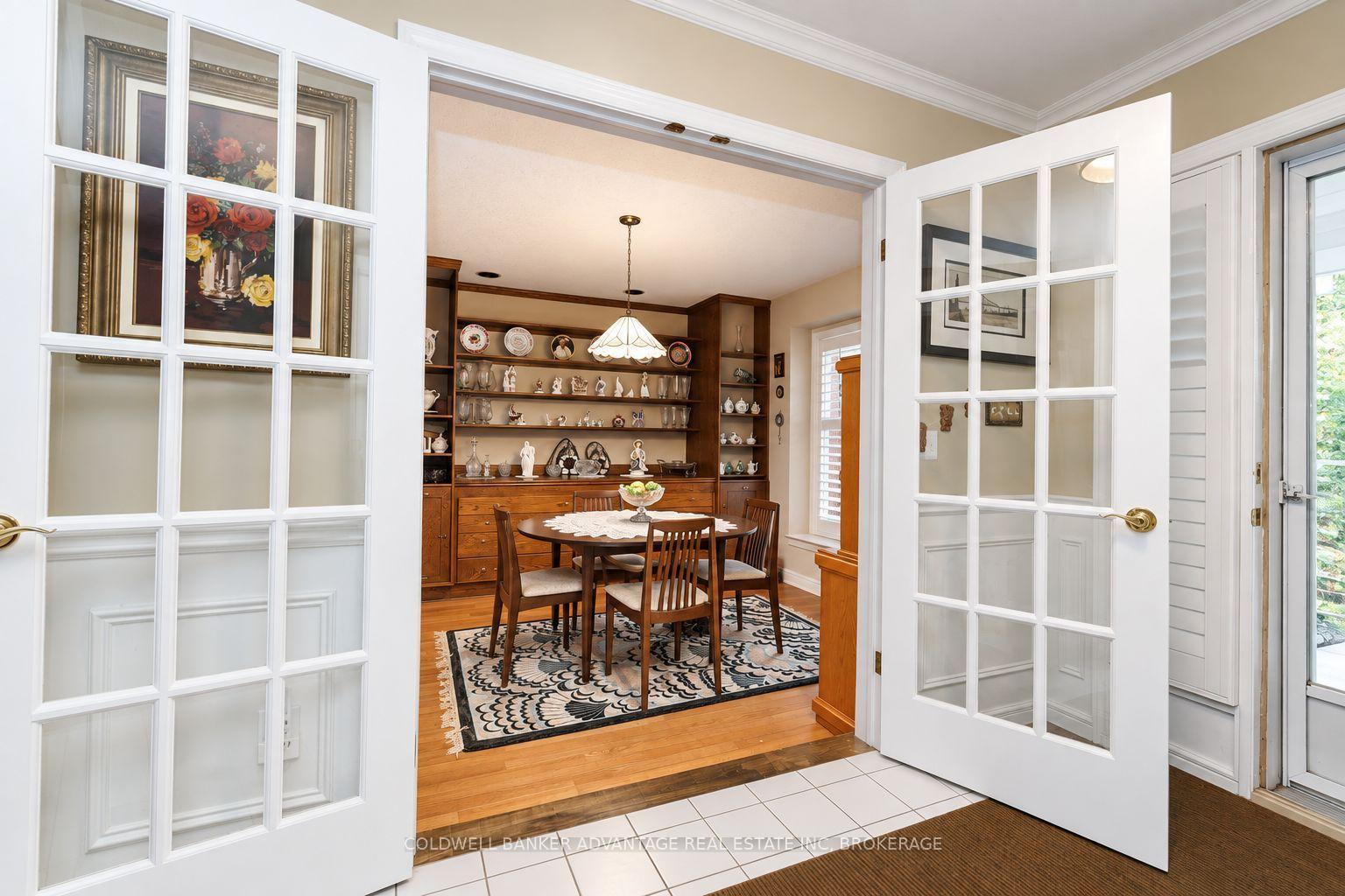 Photo 6 of 8165 Mount Olive Crescent, Niagara Falls, Mt. Carmel — HOMEH