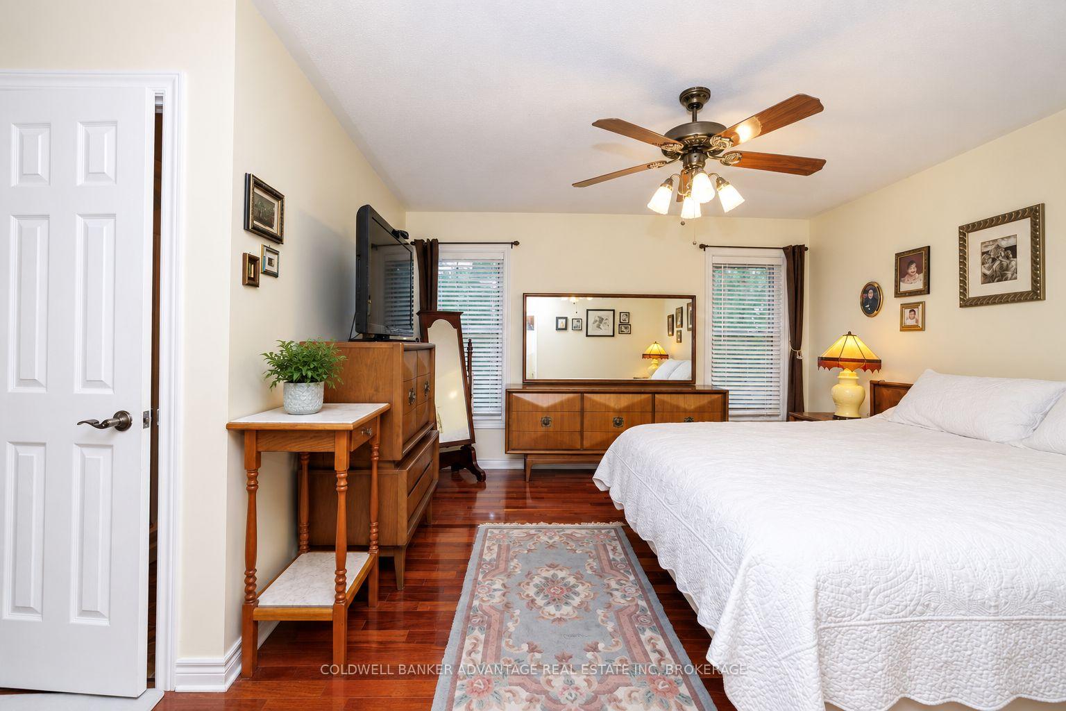 Photo 17 of 8165 Mount Olive Crescent, Niagara Falls, Mt. Carmel — HOMEH