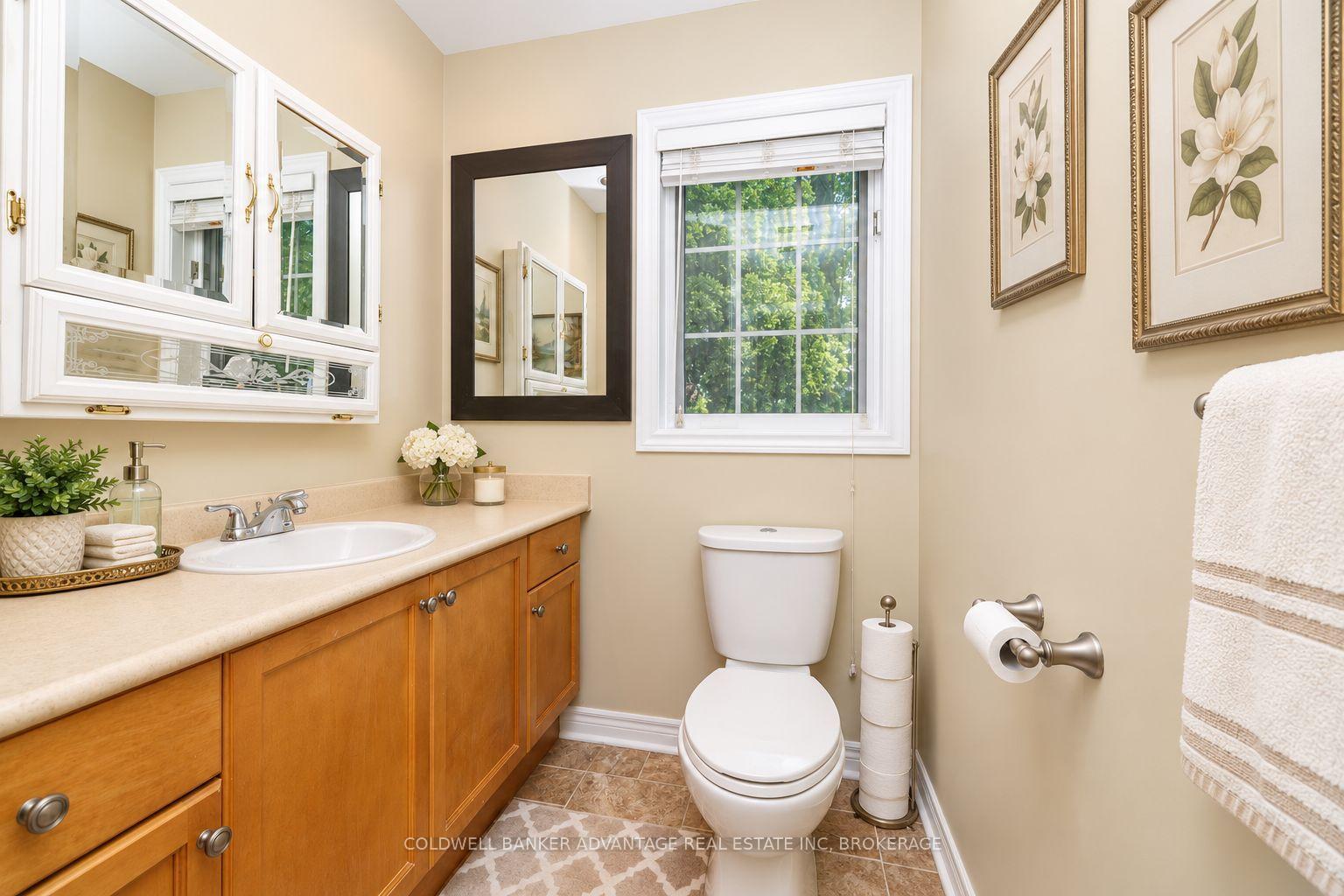 Photo 19 of 8165 Mount Olive Crescent, Niagara Falls, Mt. Carmel — HOMEH