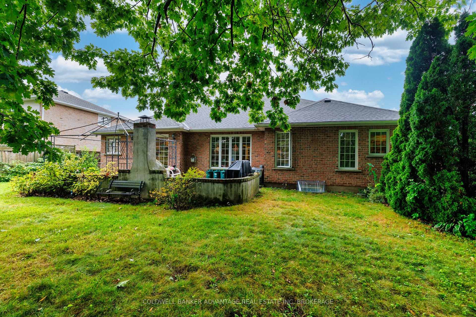 Photo 34 of 8165 Mount Olive Crescent, Niagara Falls, Mt. Carmel — HOMEH