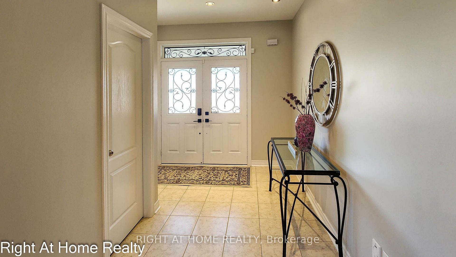 Photo 5 of 22 Bluffmeadow Street, Brampton, Bram East — HOMEH