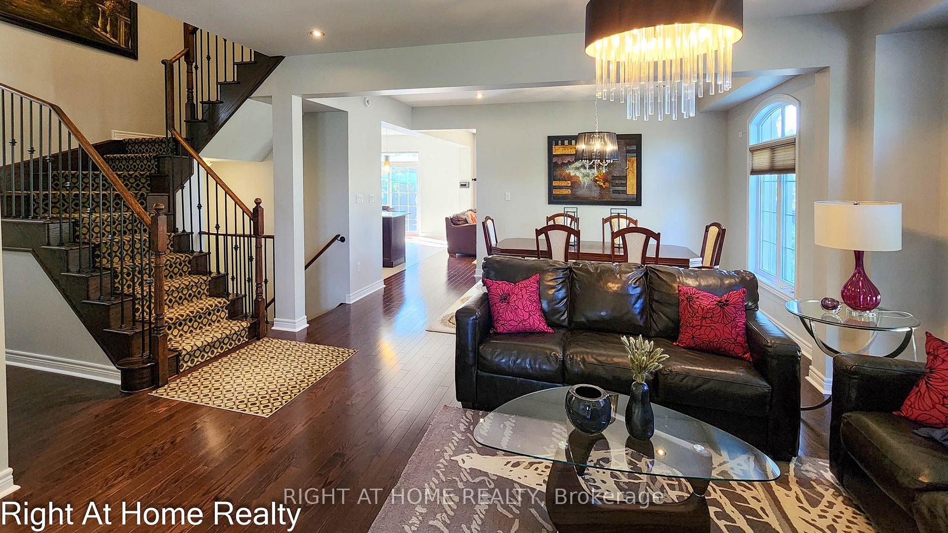 Photo 6 of 22 Bluffmeadow Street, Brampton, Bram East — HOMEH