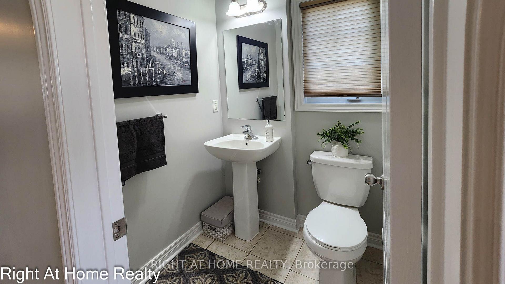 Photo 7 of 22 Bluffmeadow Street, Brampton, Bram East — HOMEH