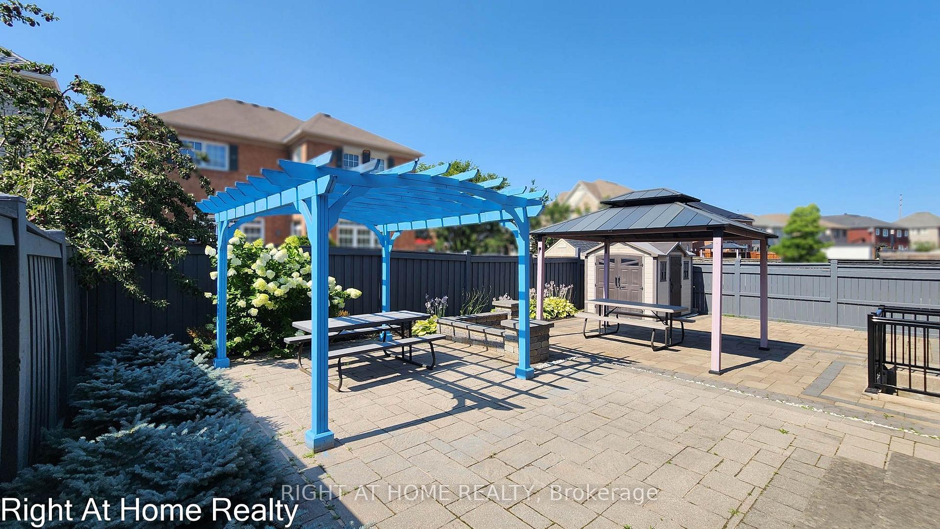 Photo 44 of 22 Bluffmeadow Street, Brampton, Bram East — HOMEH