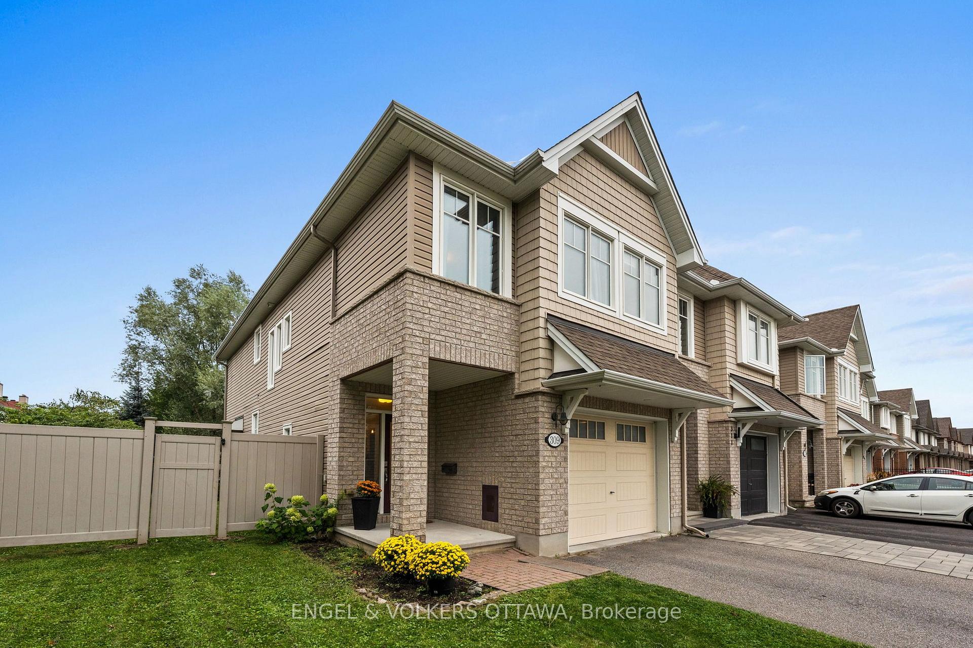 Photo 3 of 309 Alasken Drive, Ottawa, Blossom Park/Kemp Park/Findlay Creek — HOMEH