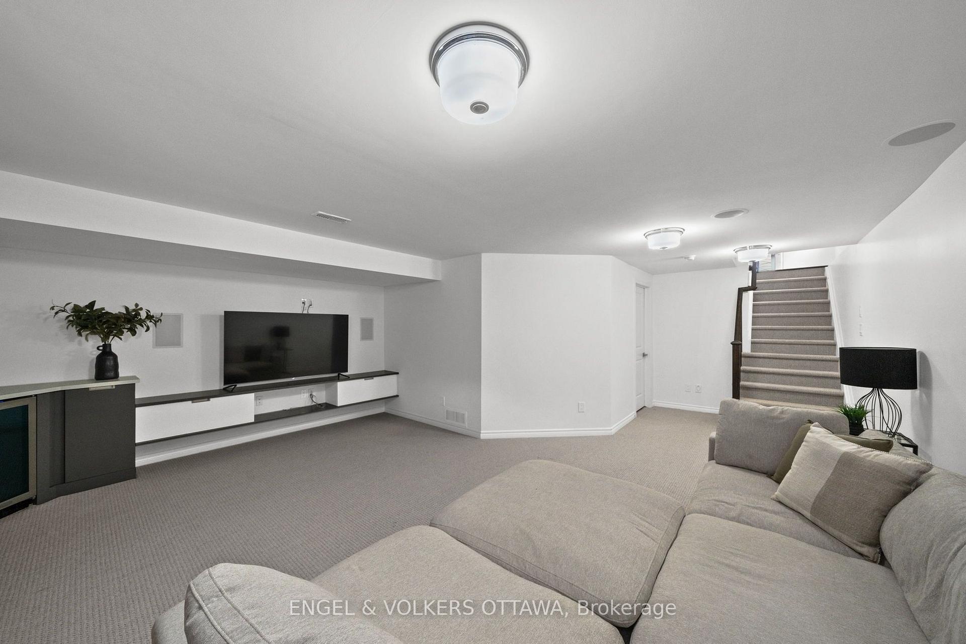 Photo 26 of 309 Alasken Drive, Ottawa, Blossom Park/Kemp Park/Findlay Creek — HOMEH