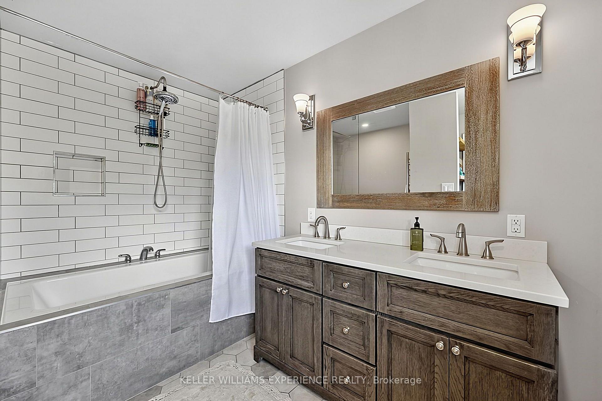 Photo 15 of 29 Collete Crescent, Barrie, Cundles East — HOMEH