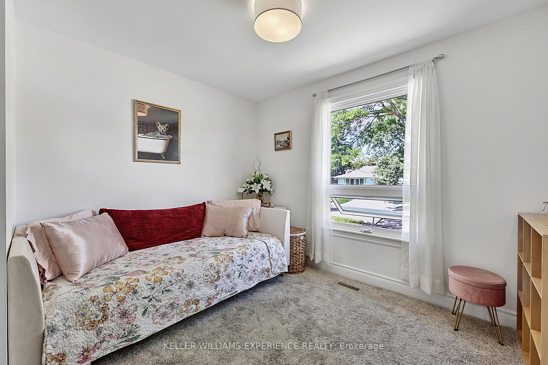 Photo 16 of 29 Collete Crescent, Barrie, Cundles East — HOMEH