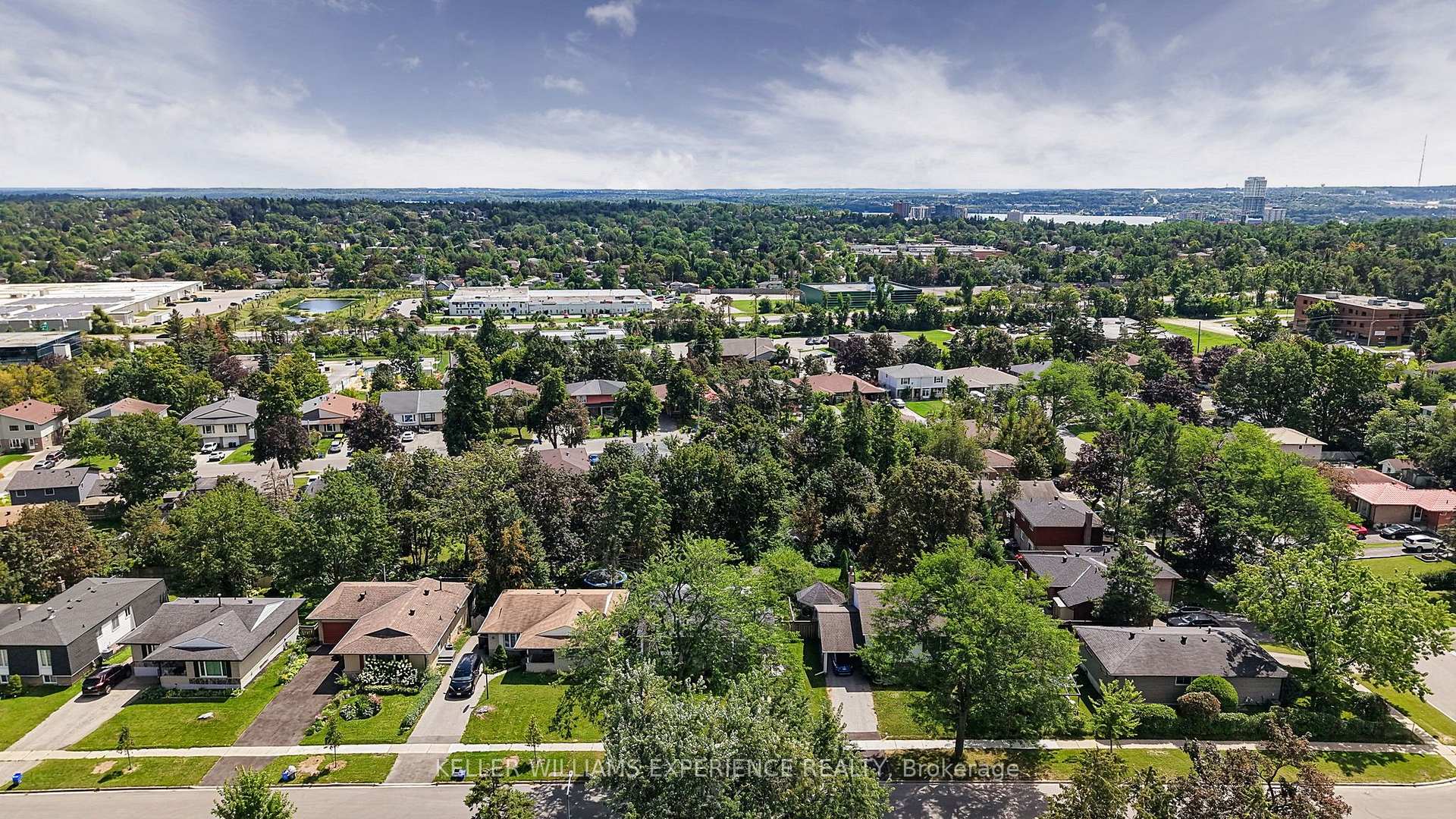 Photo 23 of 29 Collete Crescent, Barrie, Cundles East — HOMEH