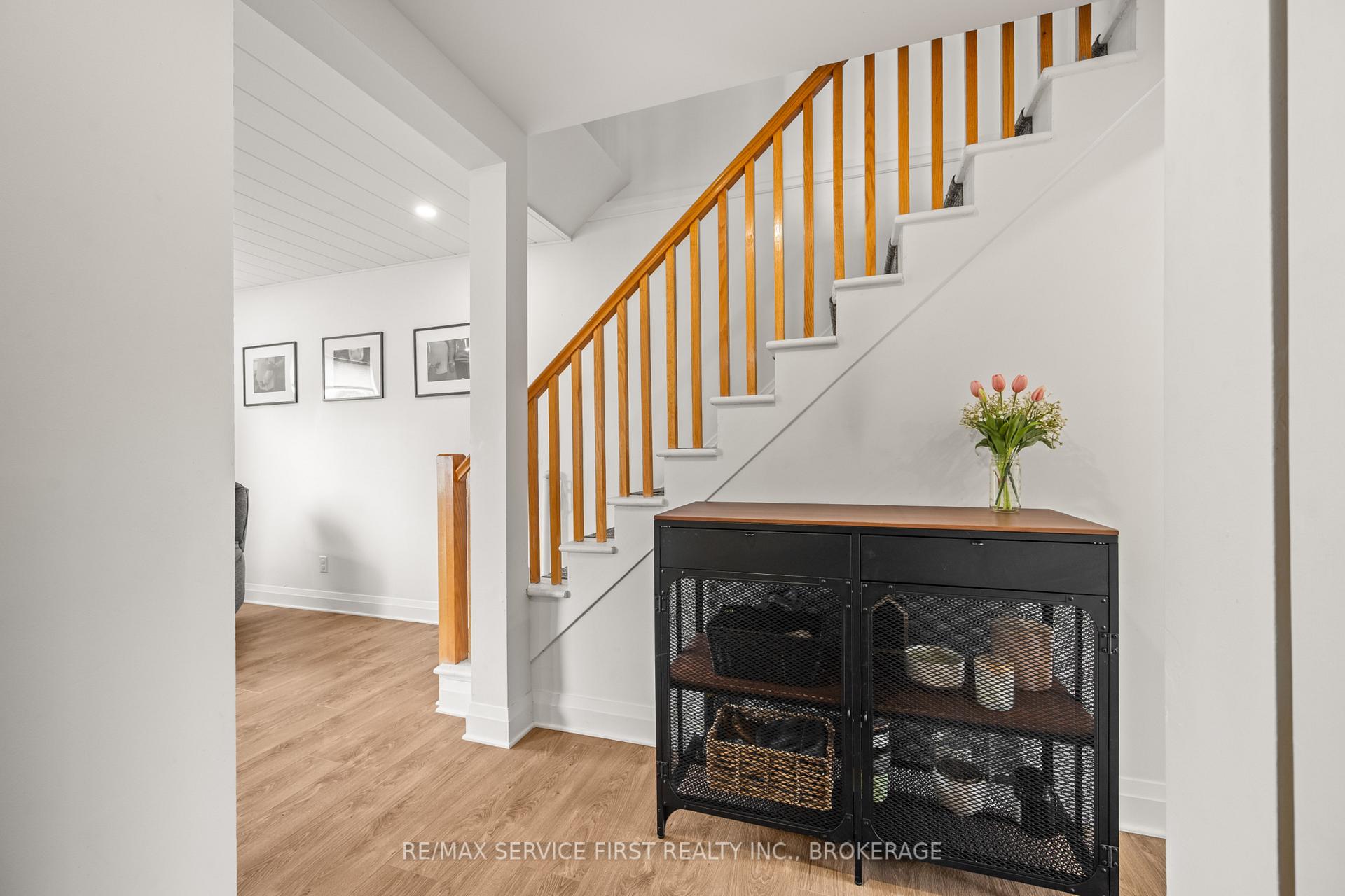 Photo 6 of 53 Mckeown Crescent, Loyalist, Amherstview — HOMEH