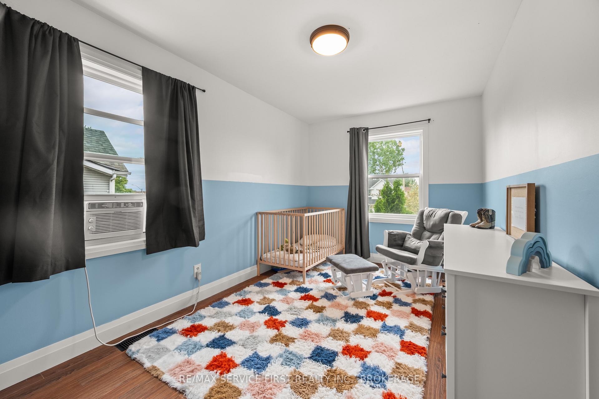 Photo 19 of 53 Mckeown Crescent, Loyalist, Amherstview — HOMEH