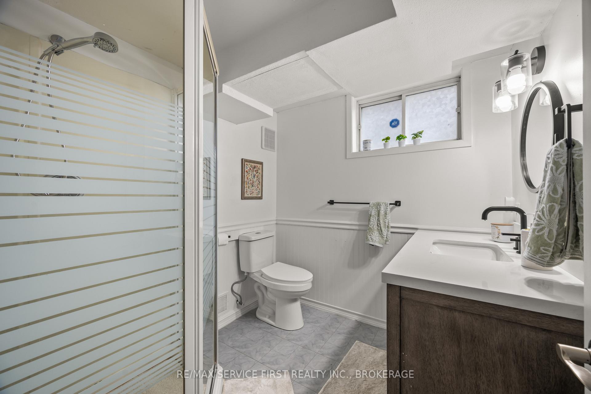 Photo 26 of 53 Mckeown Crescent, Loyalist, Amherstview — HOMEH
