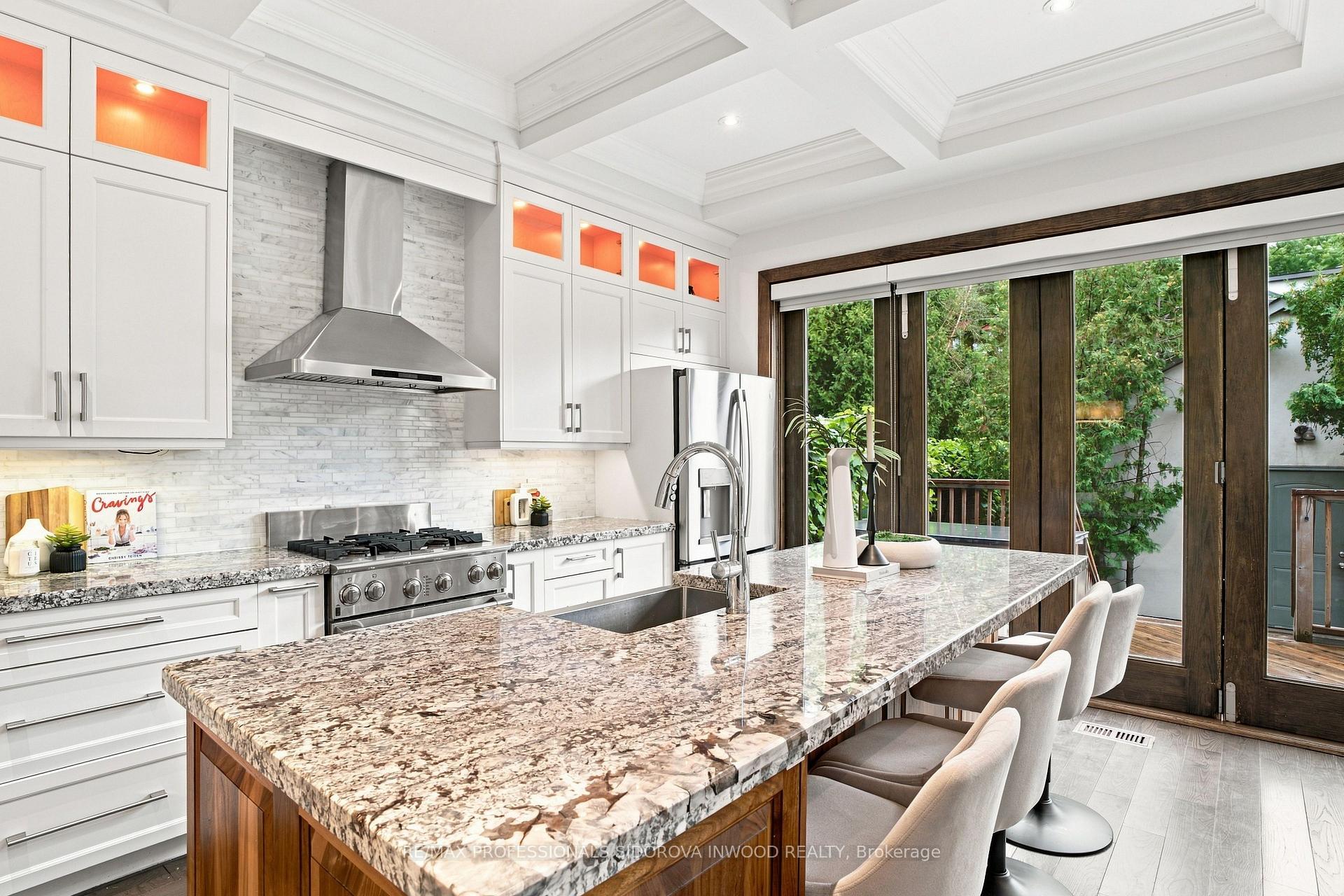 Photo 10 of 185 Windermere Avenue, Toronto, High Park-Swansea — HOMEH