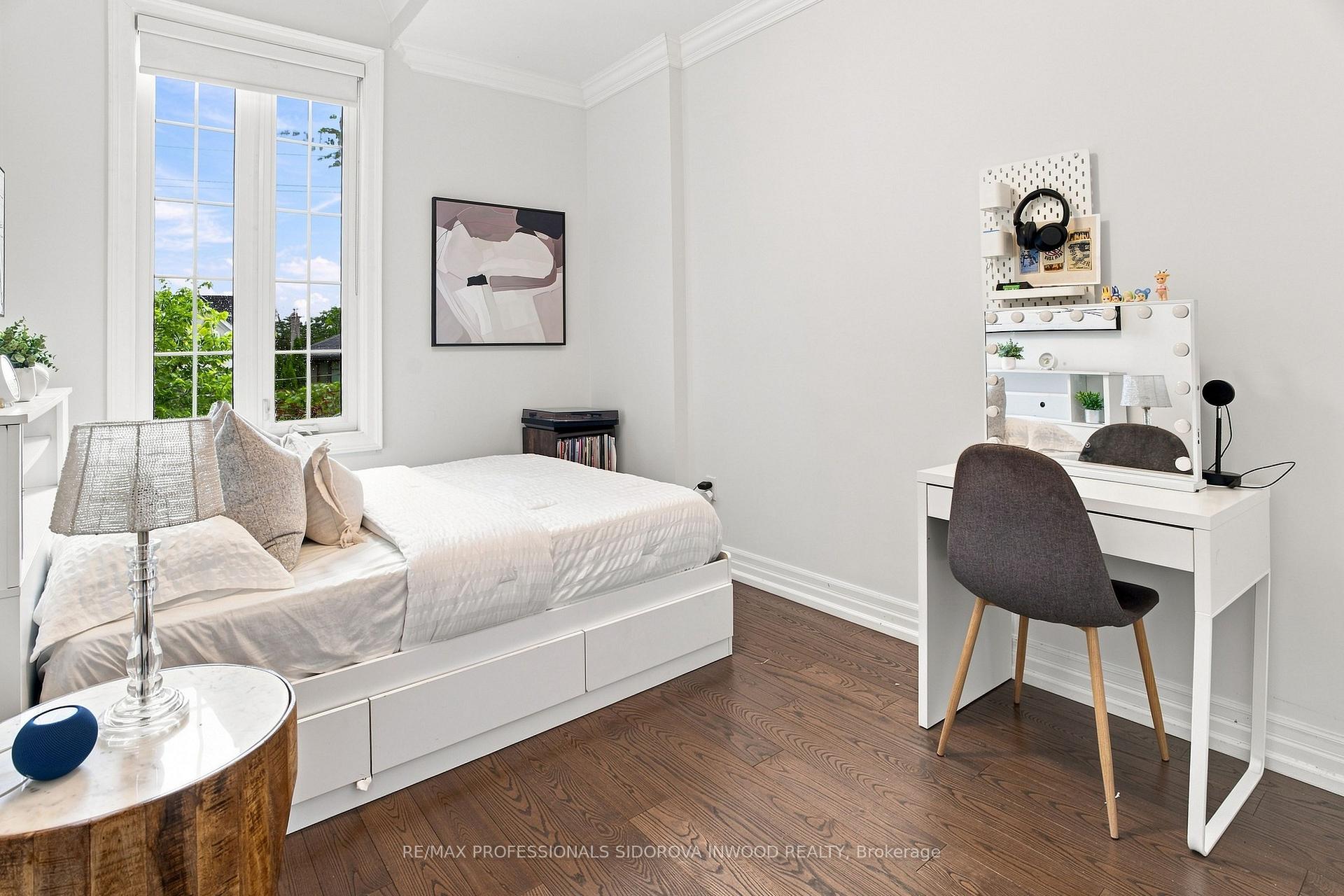 Photo 22 of 185 Windermere Avenue, Toronto, High Park-Swansea — HOMEH