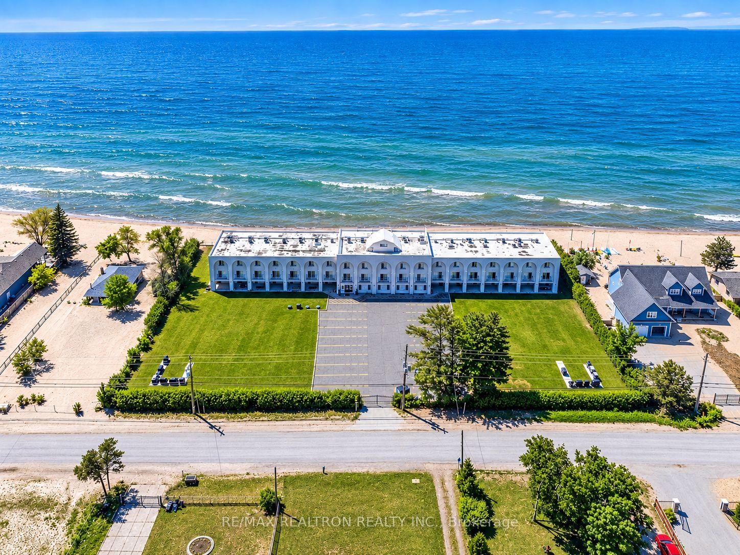 Photo 2 of Unit 2, 1064 Tiny Beaches Road S, Tiny, Rural Tiny — HOMEH