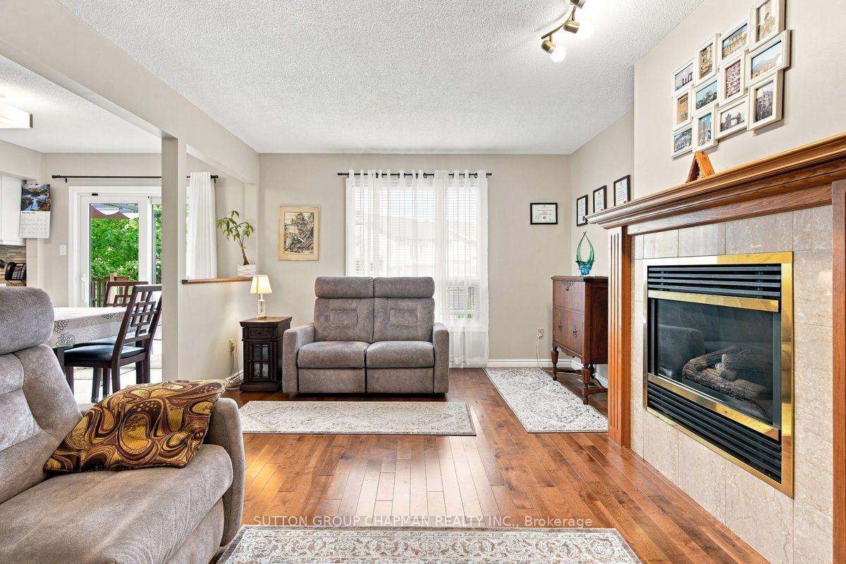 Photo 16 of 115 Gerald Crescent, London, South J — HOMEH