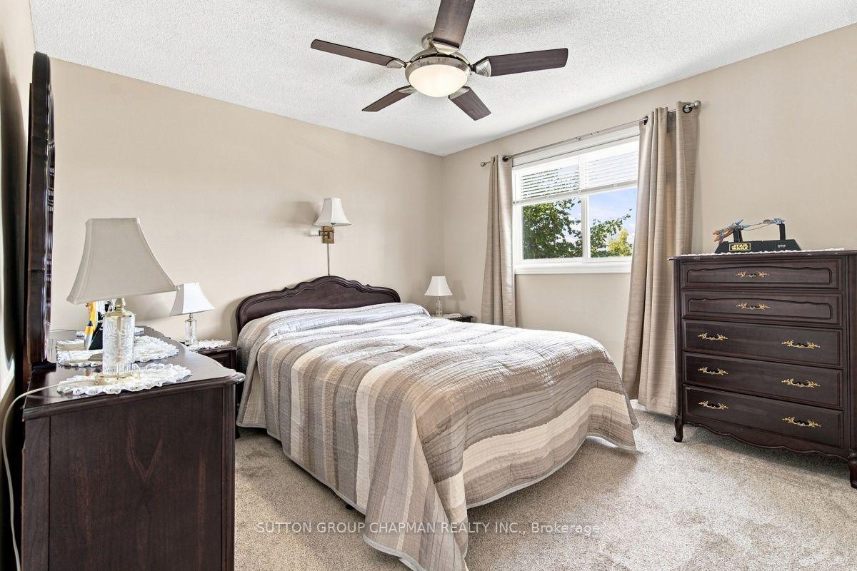 Photo 22 of 115 Gerald Crescent, London, South J — HOMEH