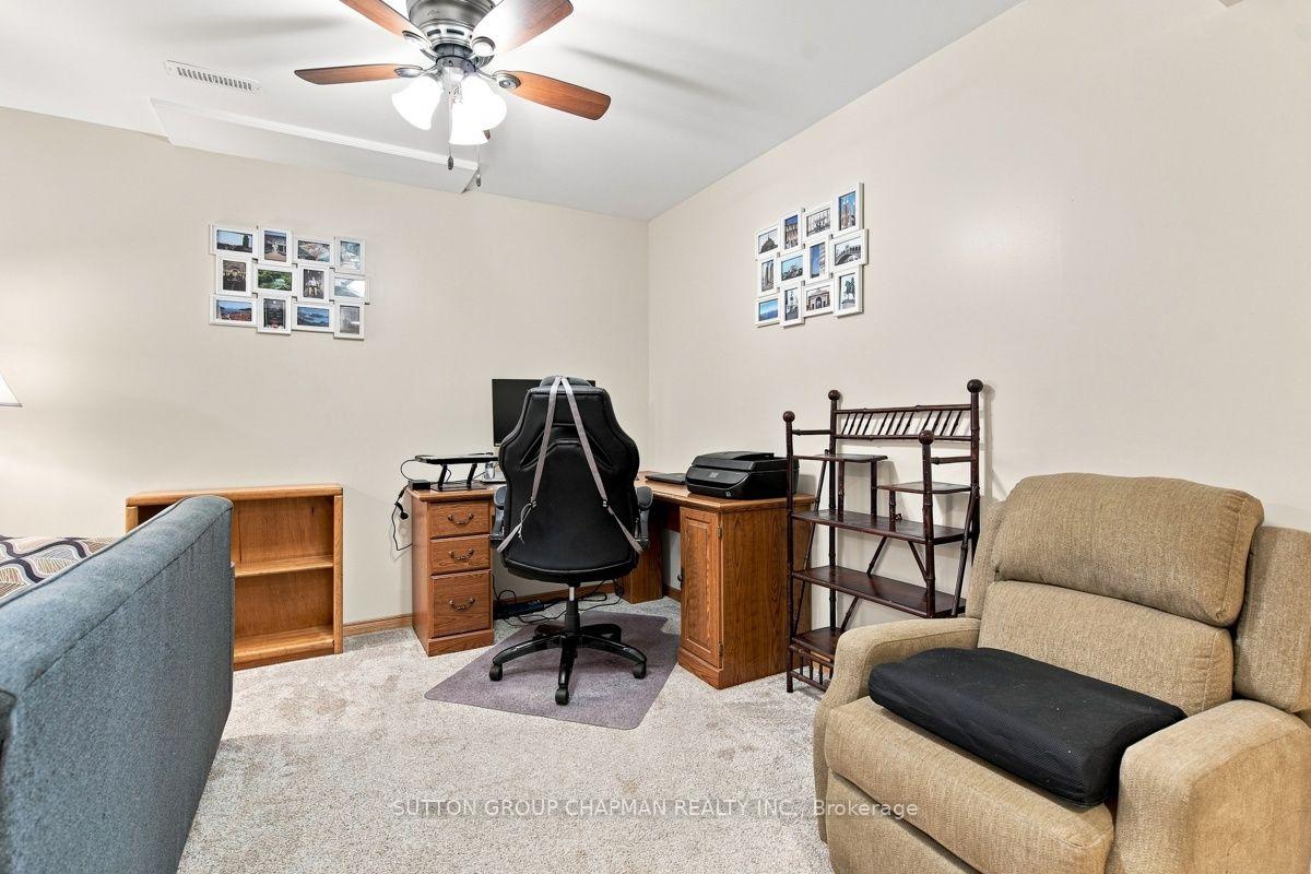 Photo 29 of 115 Gerald Crescent, London, South J — HOMEH
