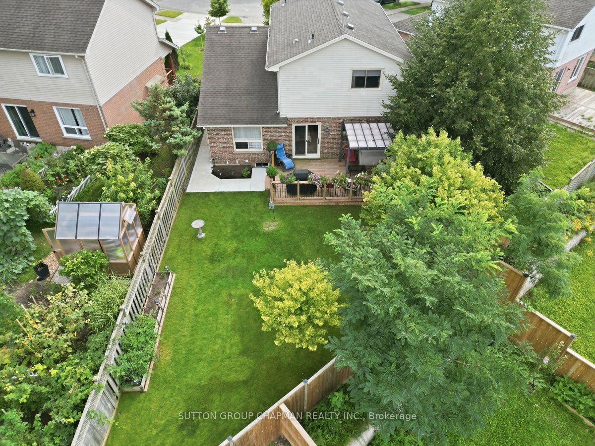 Photo 44 of 115 Gerald Crescent, London, South J — HOMEH
