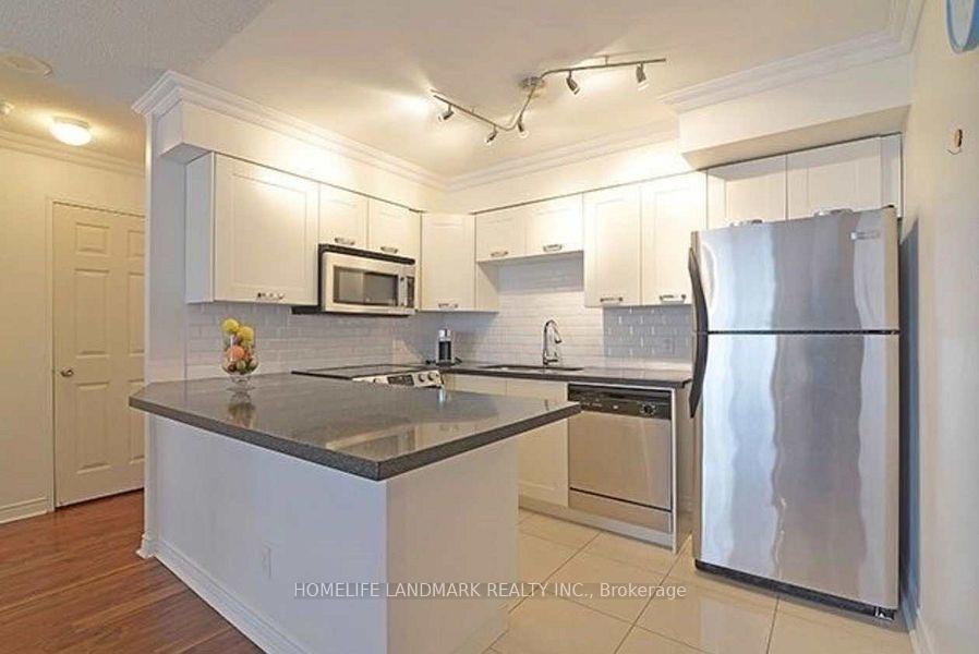 Photo 5 of Unit 811, 256 Doris Avenue, North York, Willowdale East — HOMEH