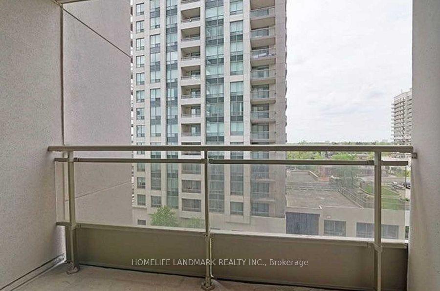 Photo 7 of Unit 811, 256 Doris Avenue, North York, Willowdale East — HOMEH