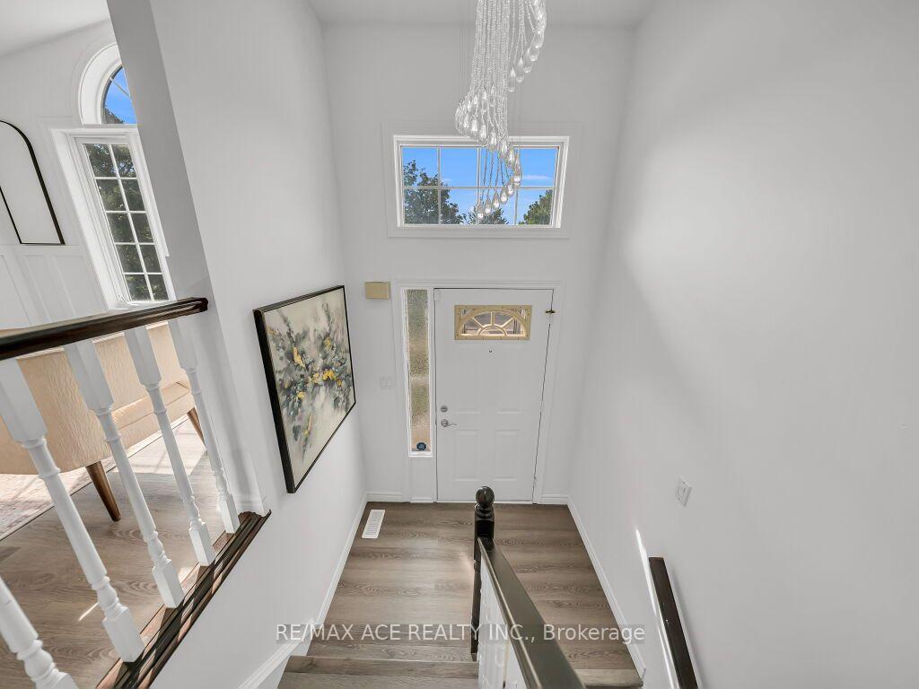 Photo 6 of 46 McLachlan Place, Guelph, Willow West/Sugarbush/West Acres — HOMEH
