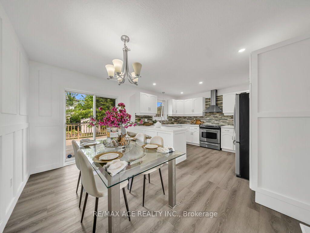 Photo 15 of 46 McLachlan Place, Guelph, Willow West/Sugarbush/West Acres — HOMEH