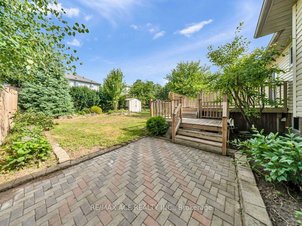 Photo 38 of 46 McLachlan Place, Guelph, Willow West/Sugarbush/West Acres — HOMEH