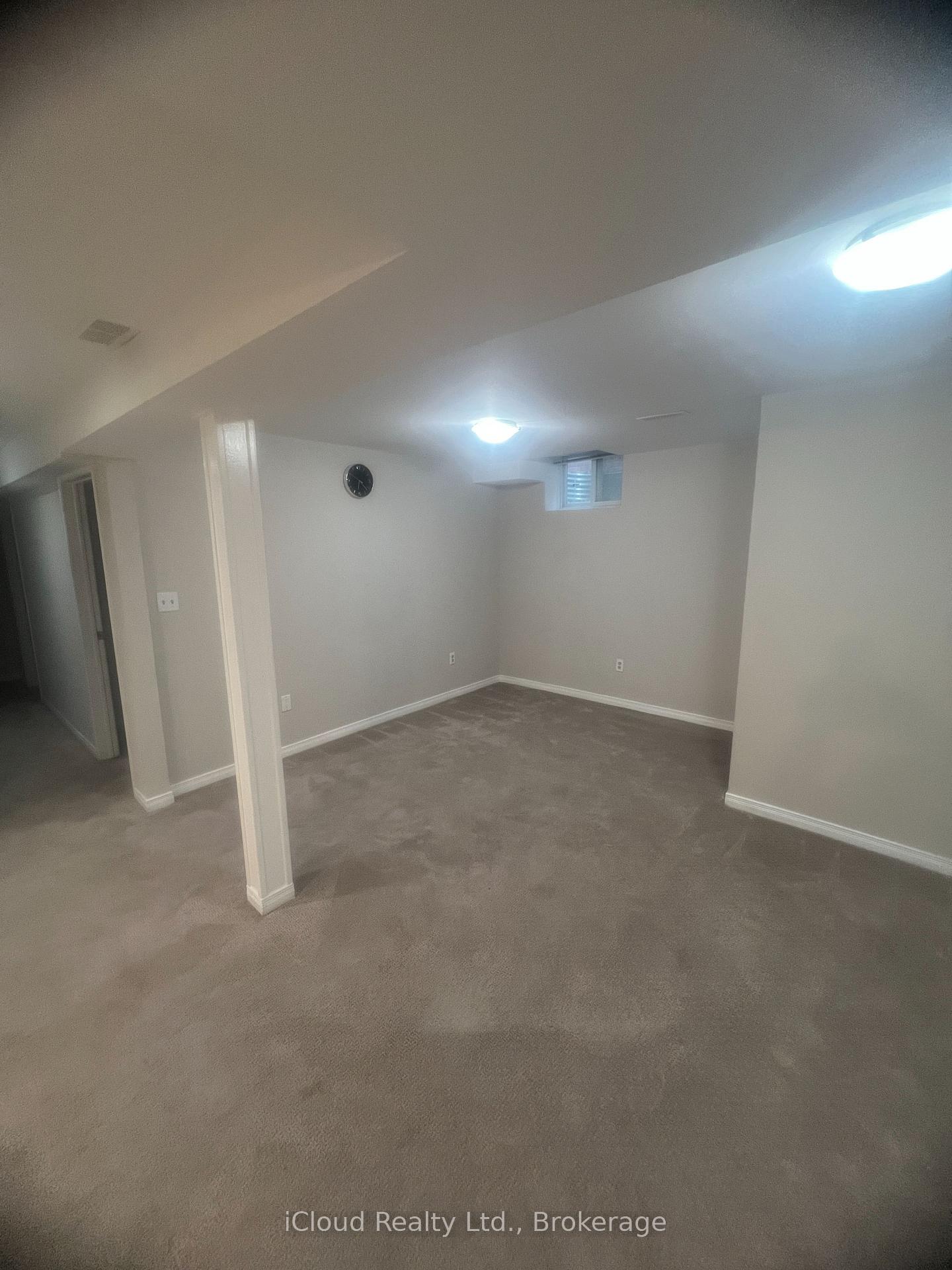 Photo 3 of Unit Bsmt, 1 Greybeaver Tr, Scarborough, Rouge — HOMEH