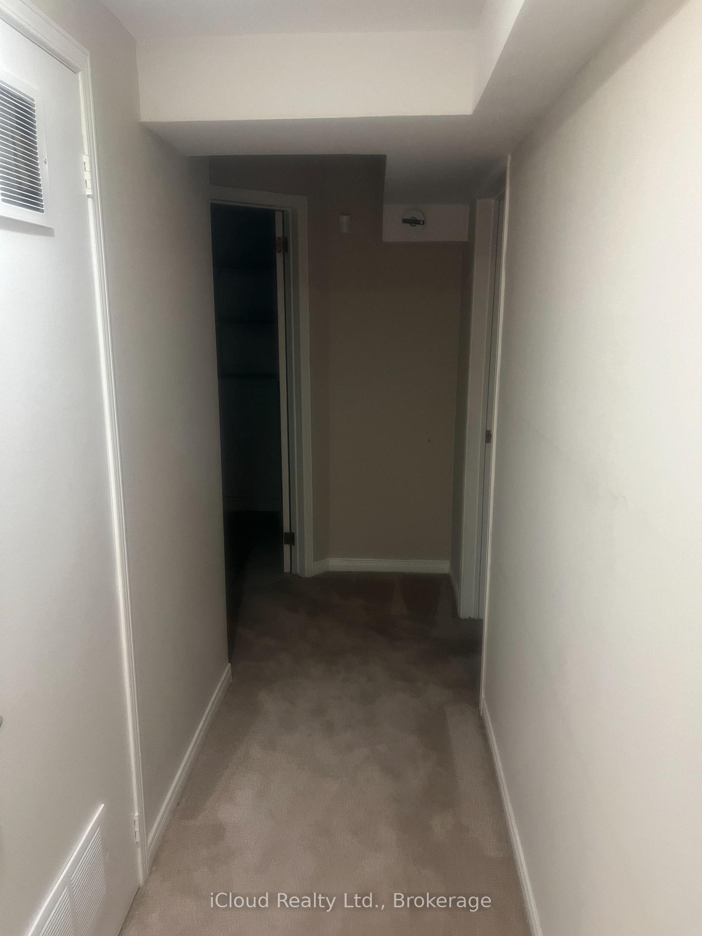 Photo 4 of Unit Bsmt, 1 Greybeaver Tr, Scarborough, Rouge — HOMEH