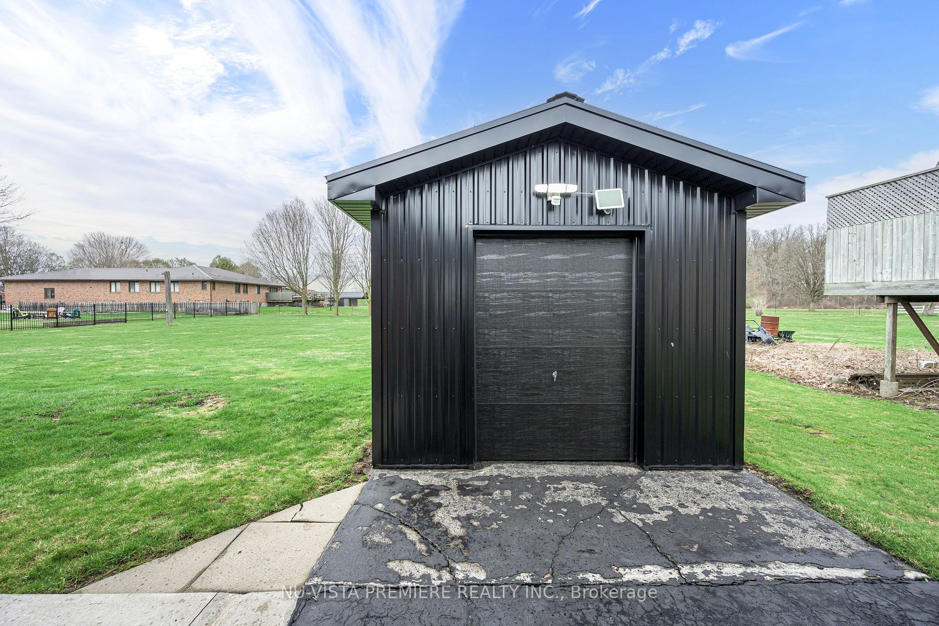 Photo 11 of 15298 Medway Road, Middlesex Centre, Ballymote — HOMEH