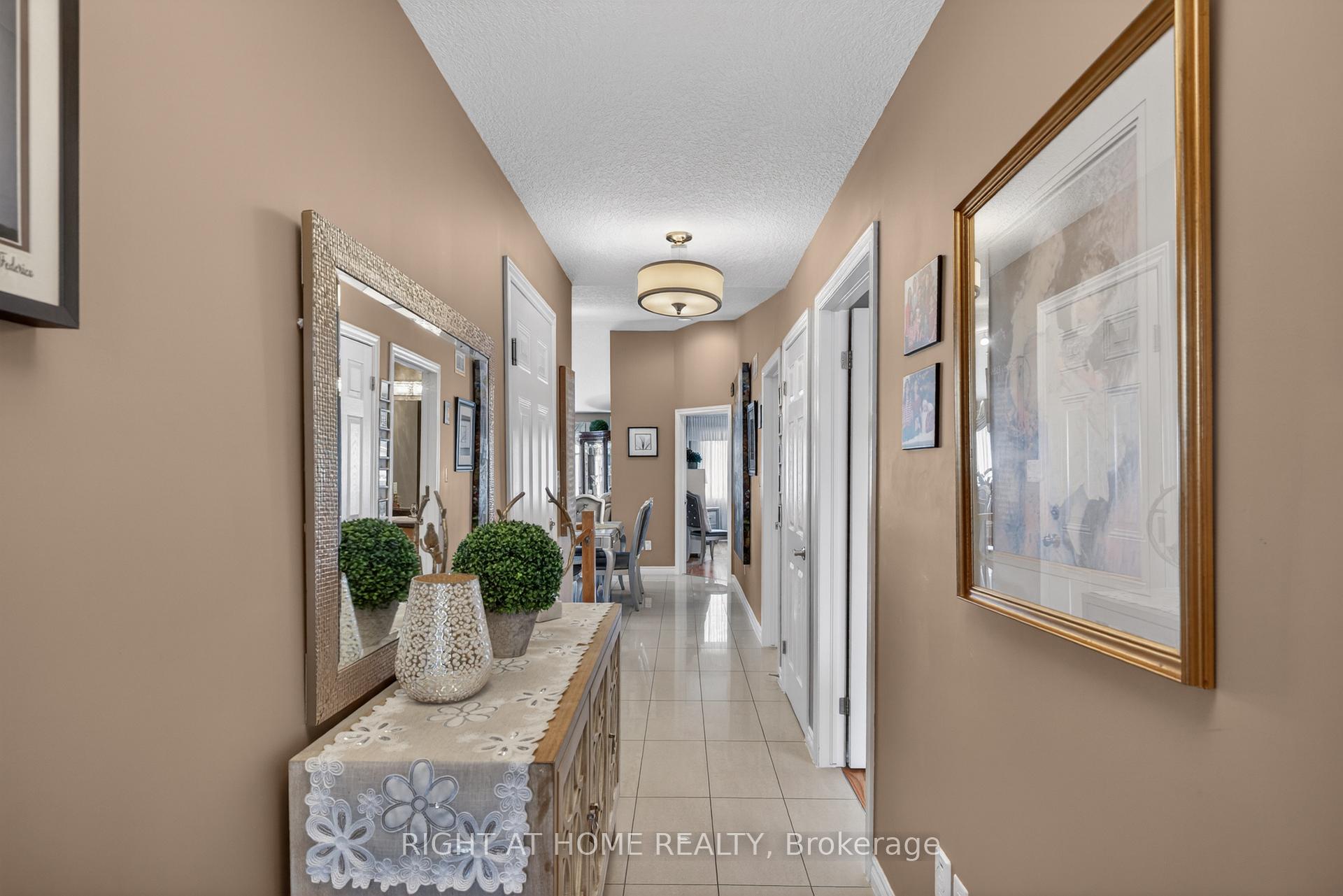 Photo 5 of Unit 21, 2100 Denview Avenue, London, North S — HOMEH