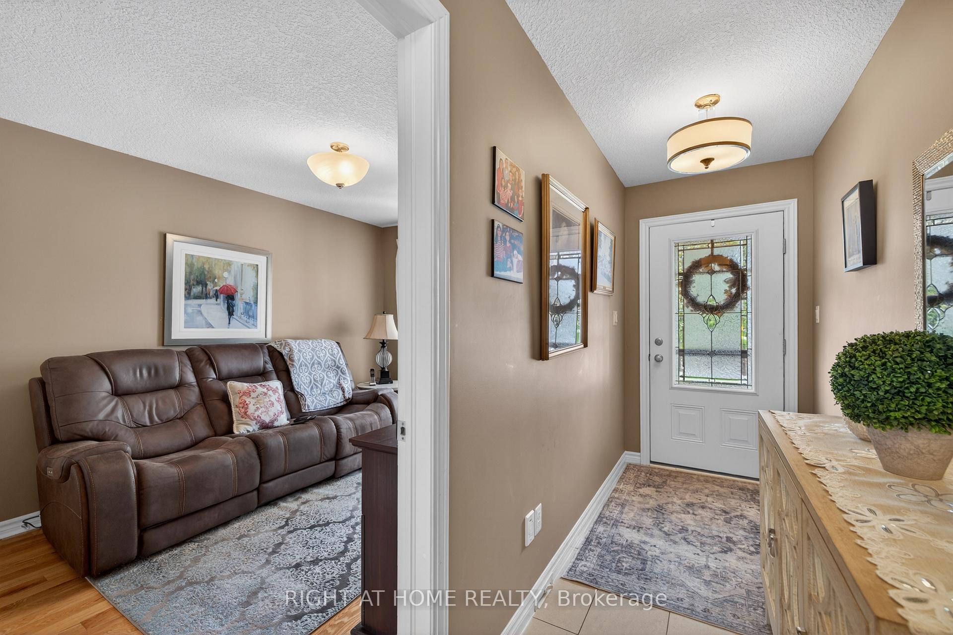 Photo 6 of Unit 21, 2100 Denview Avenue, London, North S — HOMEH