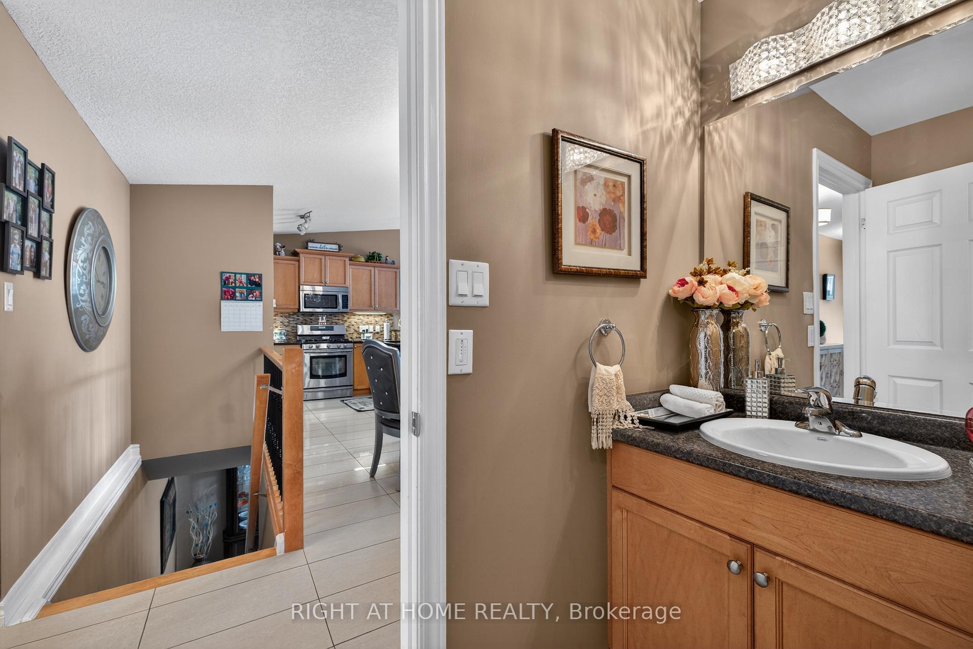 Photo 12 of Unit 21, 2100 Denview Avenue, London, North S — HOMEH