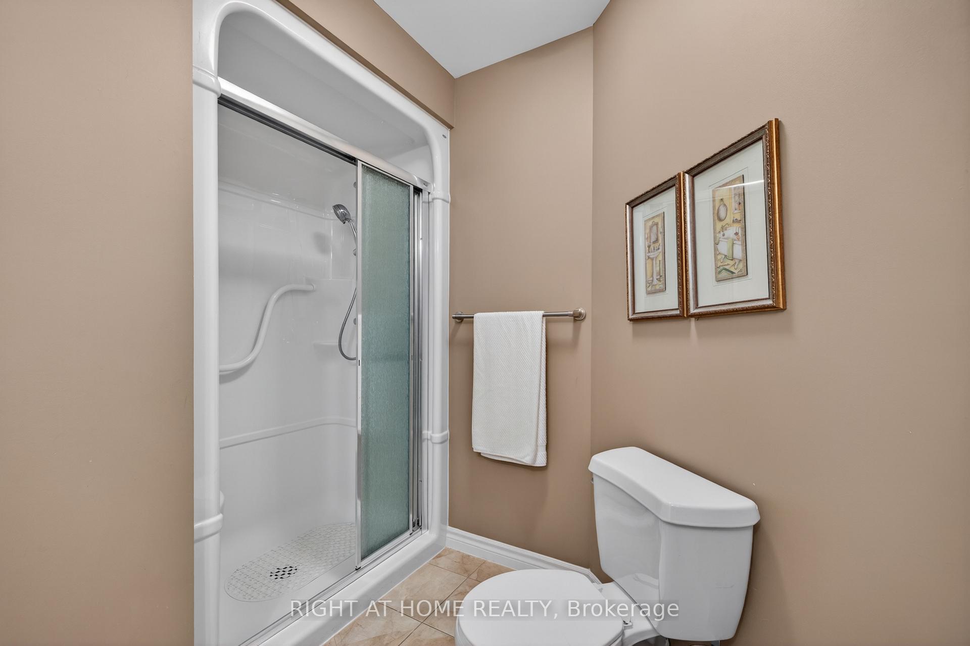 Photo 16 of Unit 21, 2100 Denview Avenue, London, North S — HOMEH