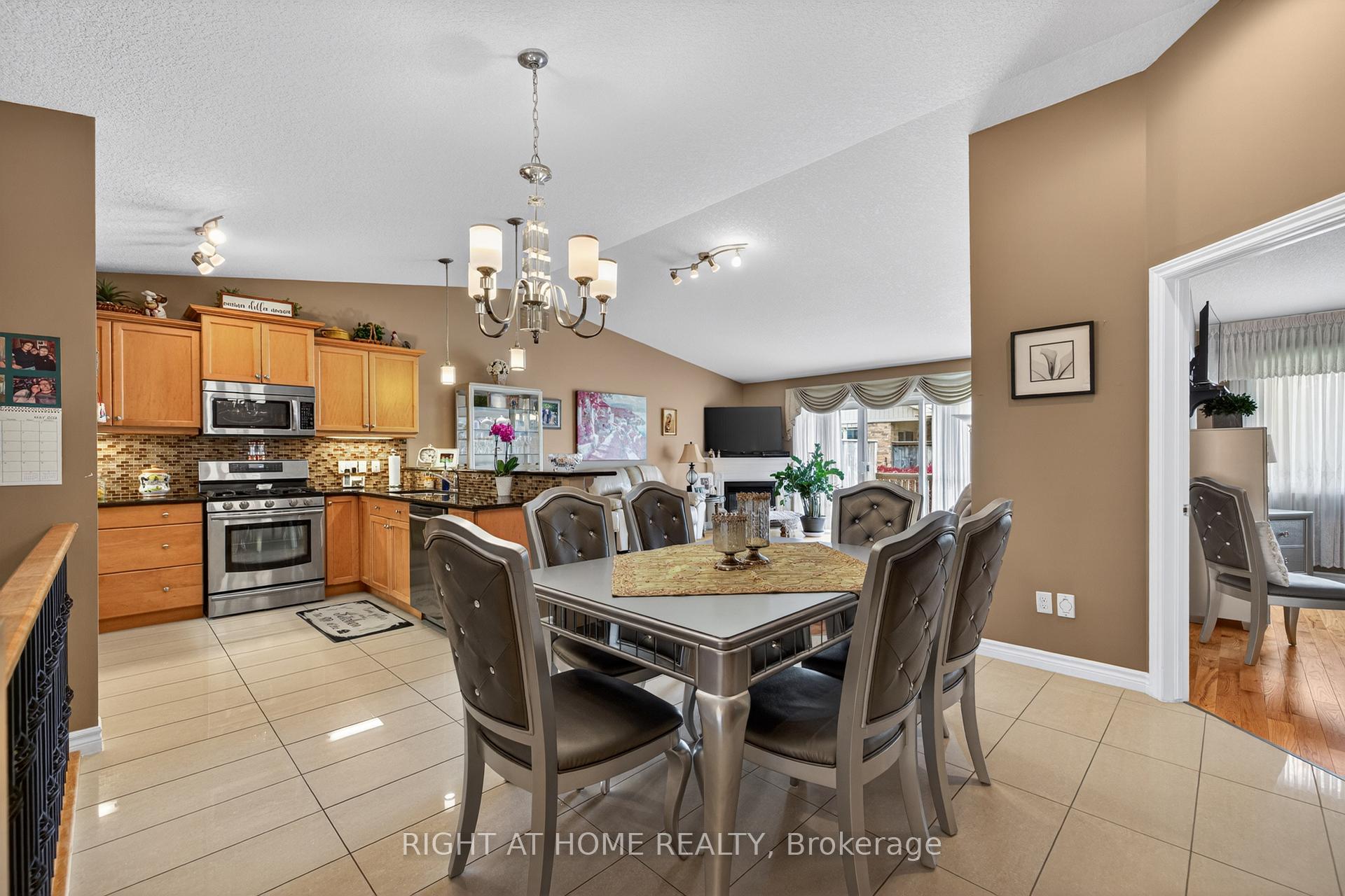 Photo 18 of Unit 21, 2100 Denview Avenue, London, North S — HOMEH