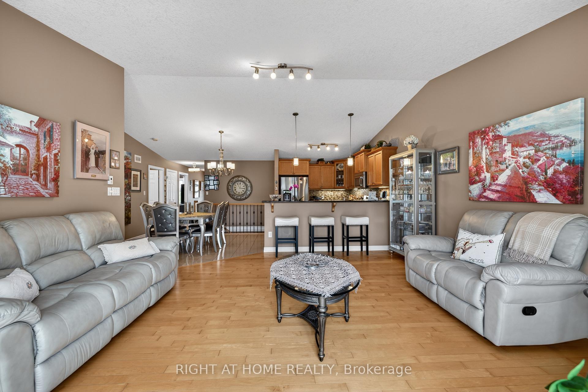 Photo 25 of Unit 21, 2100 Denview Avenue, London, North S — HOMEH