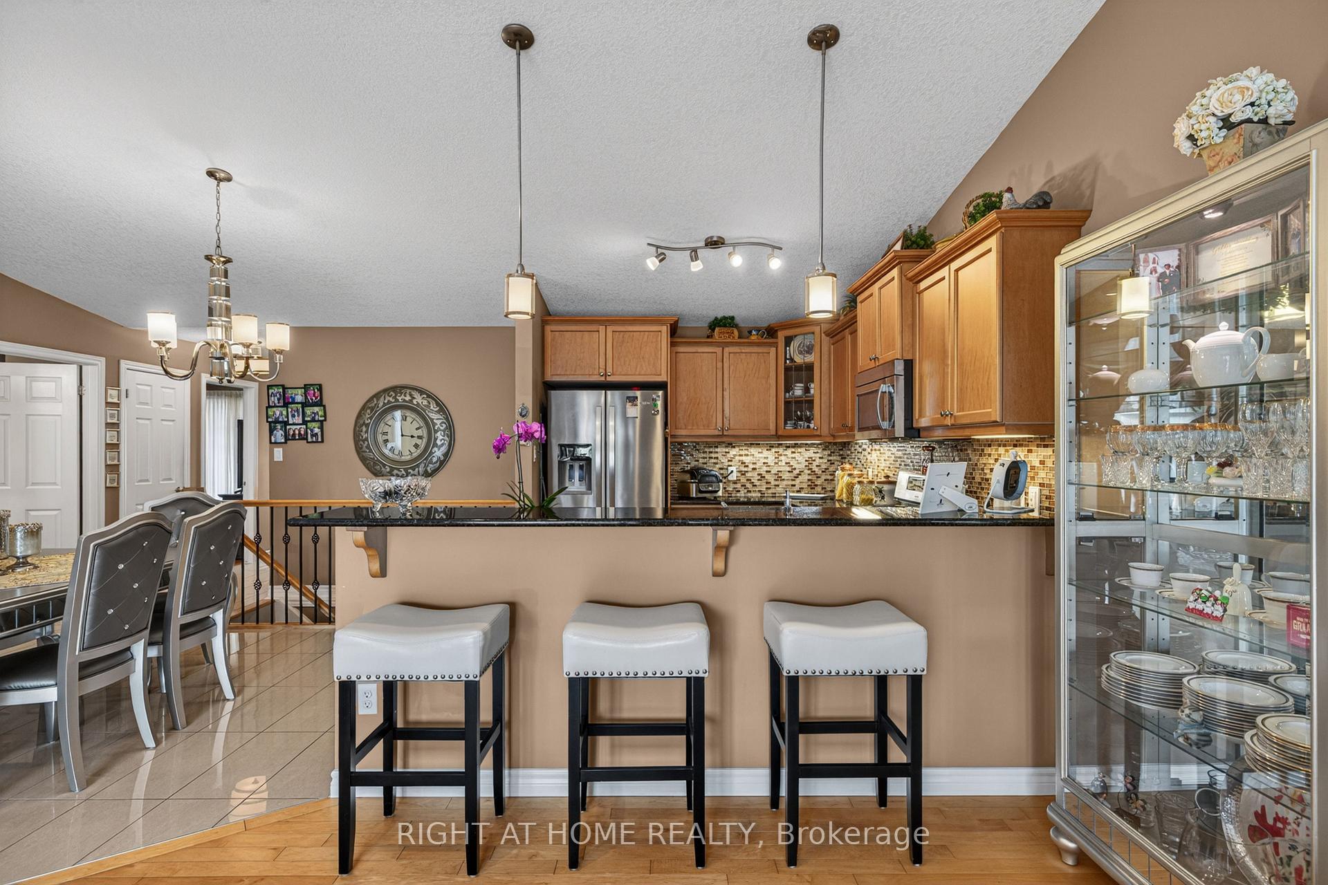 Photo 26 of Unit 21, 2100 Denview Avenue, London, North S — HOMEH