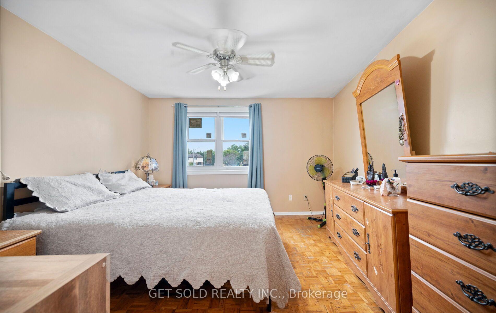 Photo 19 of Unit 5, 5 Kingham Road, Halton Hills, Acton — HOMEH